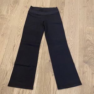 Lululemon Size 8 Yoga Pant